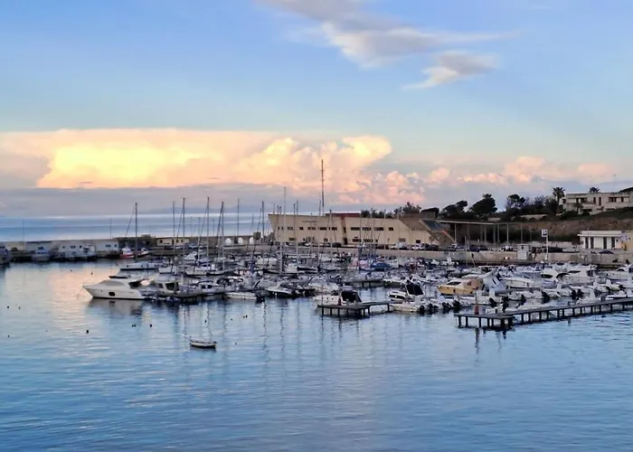 A 20 Passi Dal Mare * Otranto