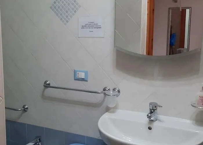 A 20 Passi Dal Mare *